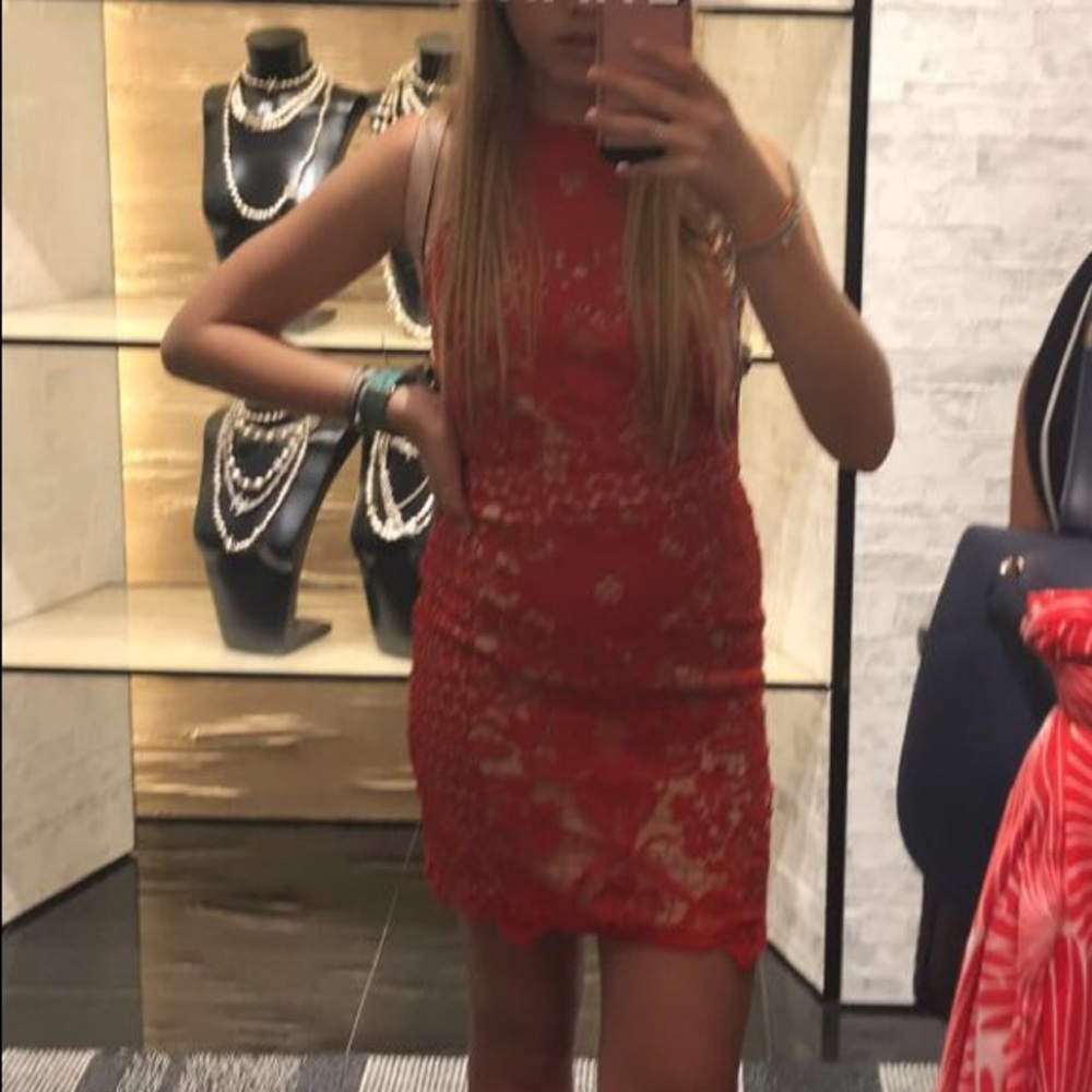 red lace formal dress
